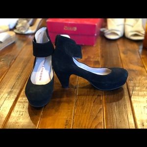 Sacha London Vesta Platform Heel